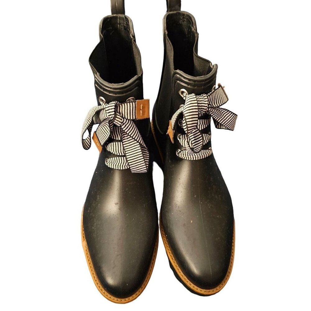 Bernardo Woman's‎ Black Ankle Lace Up Boots Size 7